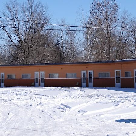 Sparta Motel Экстерьер фото