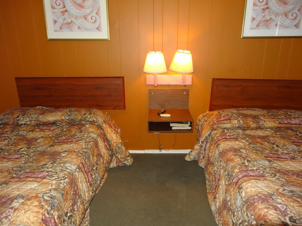 Sparta Motel Экстерьер фото